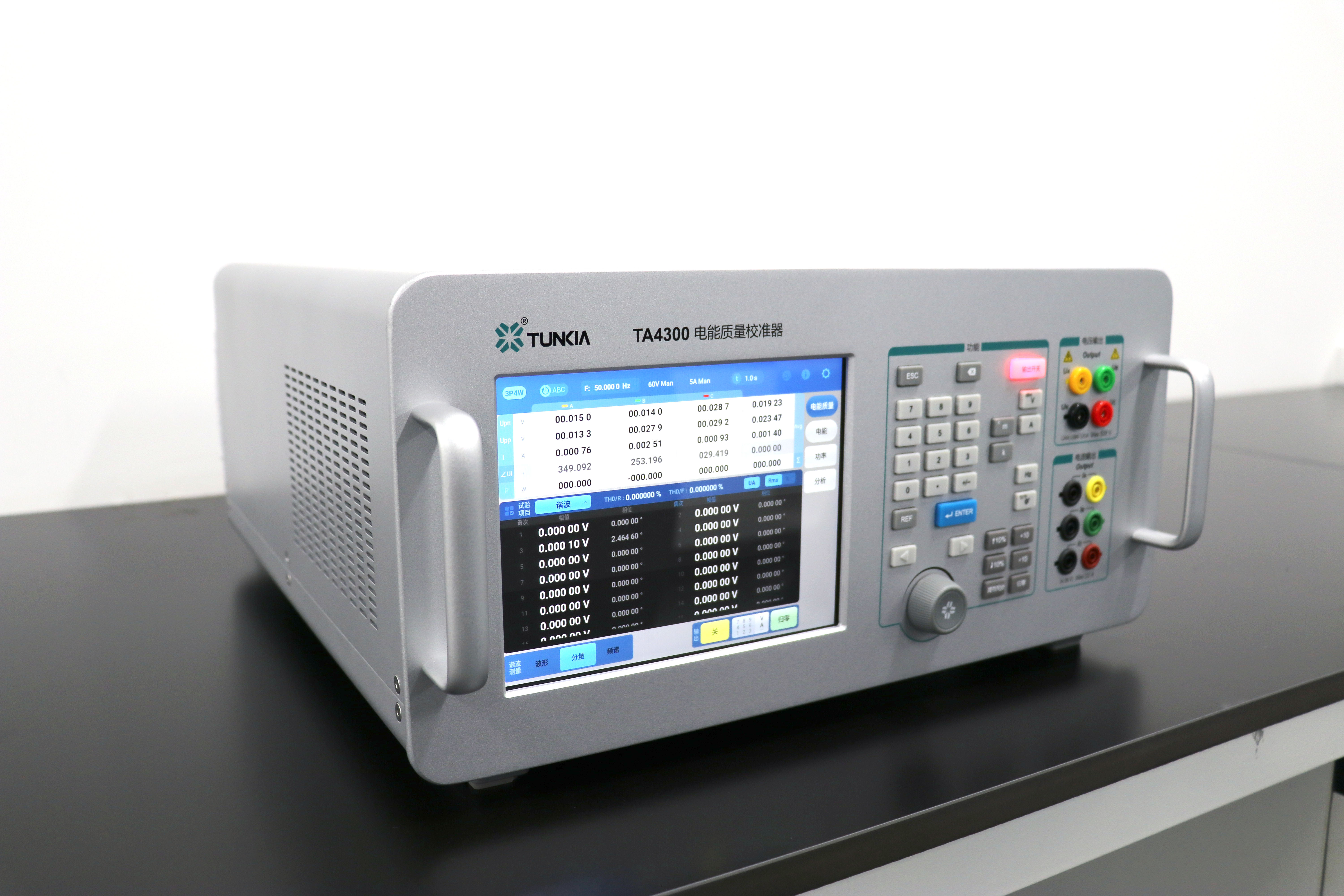 TUNKIA TA4300 Power Quality Calibrator