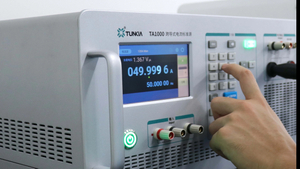 TA1000 Transconductance Current Standard Source-calibration (1)_3317_3317_3327_1871.JPG