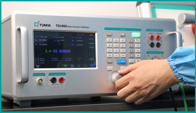 TD1860 Multi-function Calibrator